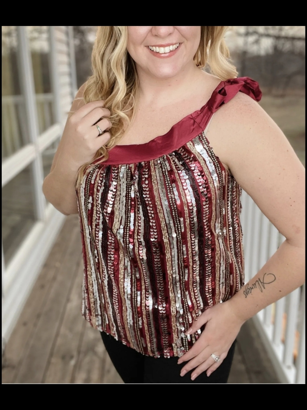 New Savanna Jane Sequin One-Shoulder Women’s Top in Burgundy and Gold Size 1XL